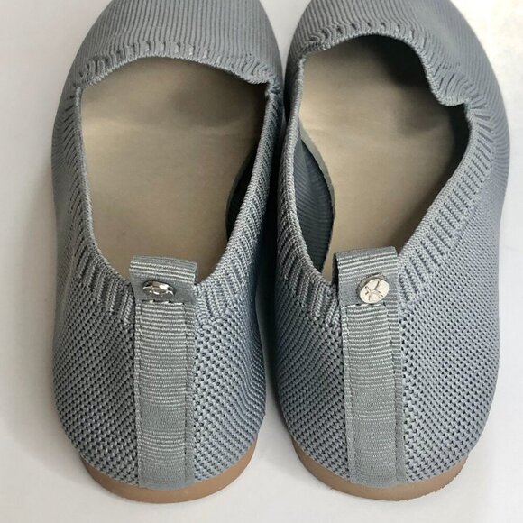 Danskin Knit Upper Ballet Flat, Size 6, Blue - Picture 5 of 6
